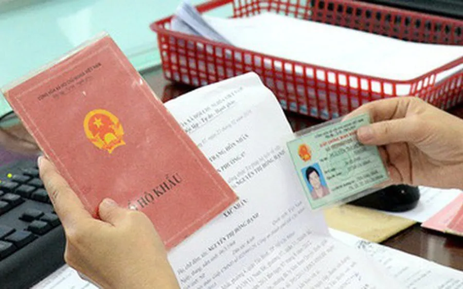 4J sổ hộ khẩu.jpg
