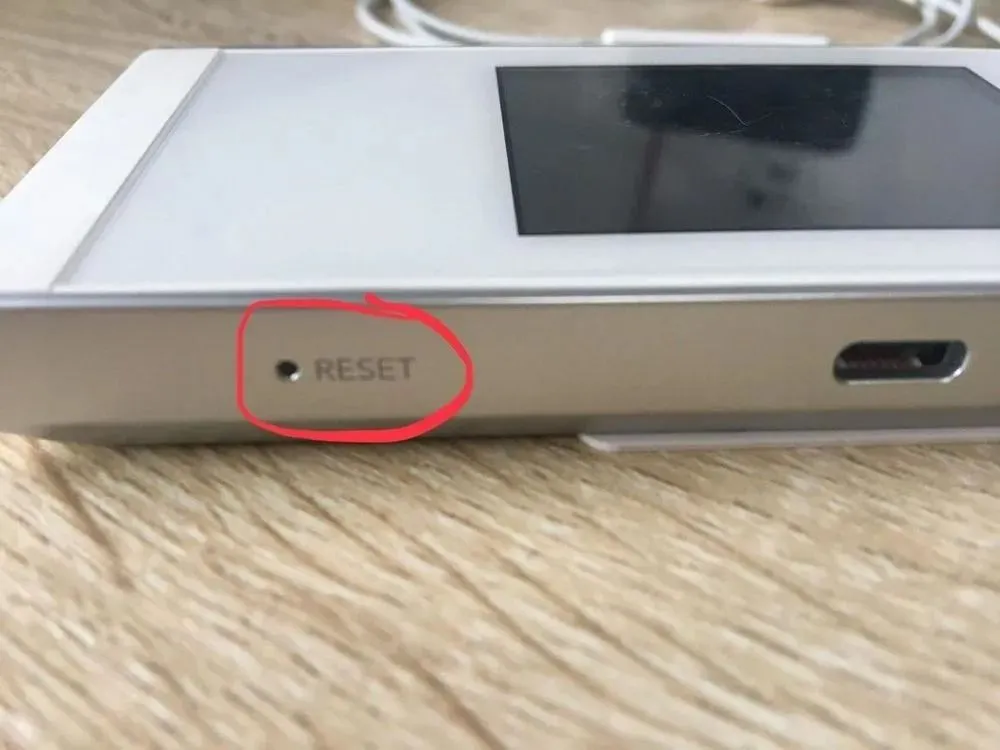 detailed-guide-on-resetting-the-w05-device-for-new-users-1.jpg